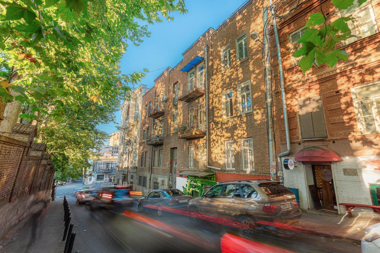 Old Tbilisi, In Front Of Wine Factory Apartamento Exterior foto